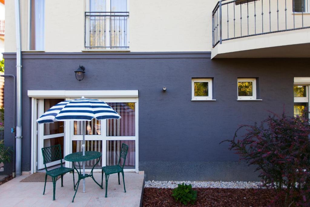 Csenge Villa Шиофок Экстерьер фото